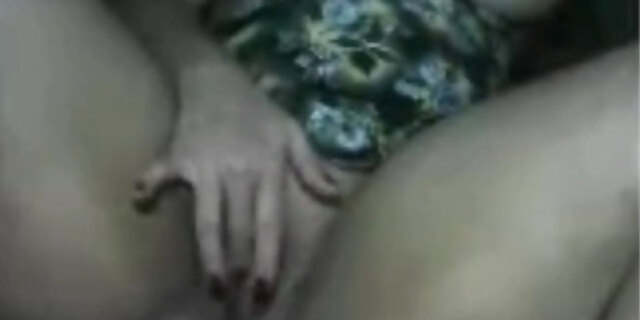 amateur,bbw,brunette,cheating,cuckold,masturbation,milf,reality,solo,webcam,wife